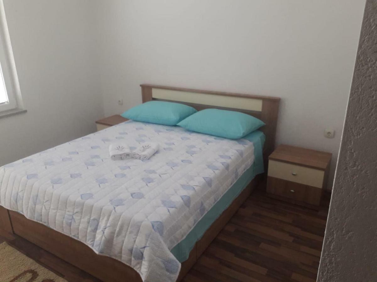 Apartman Matkovic Imotski Eksteriør billede