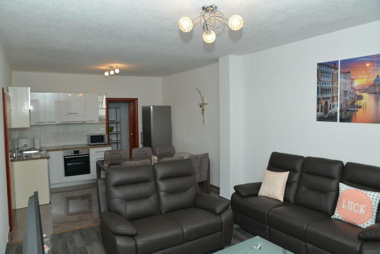 Apartman Matkovic Imotski Eksteriør billede